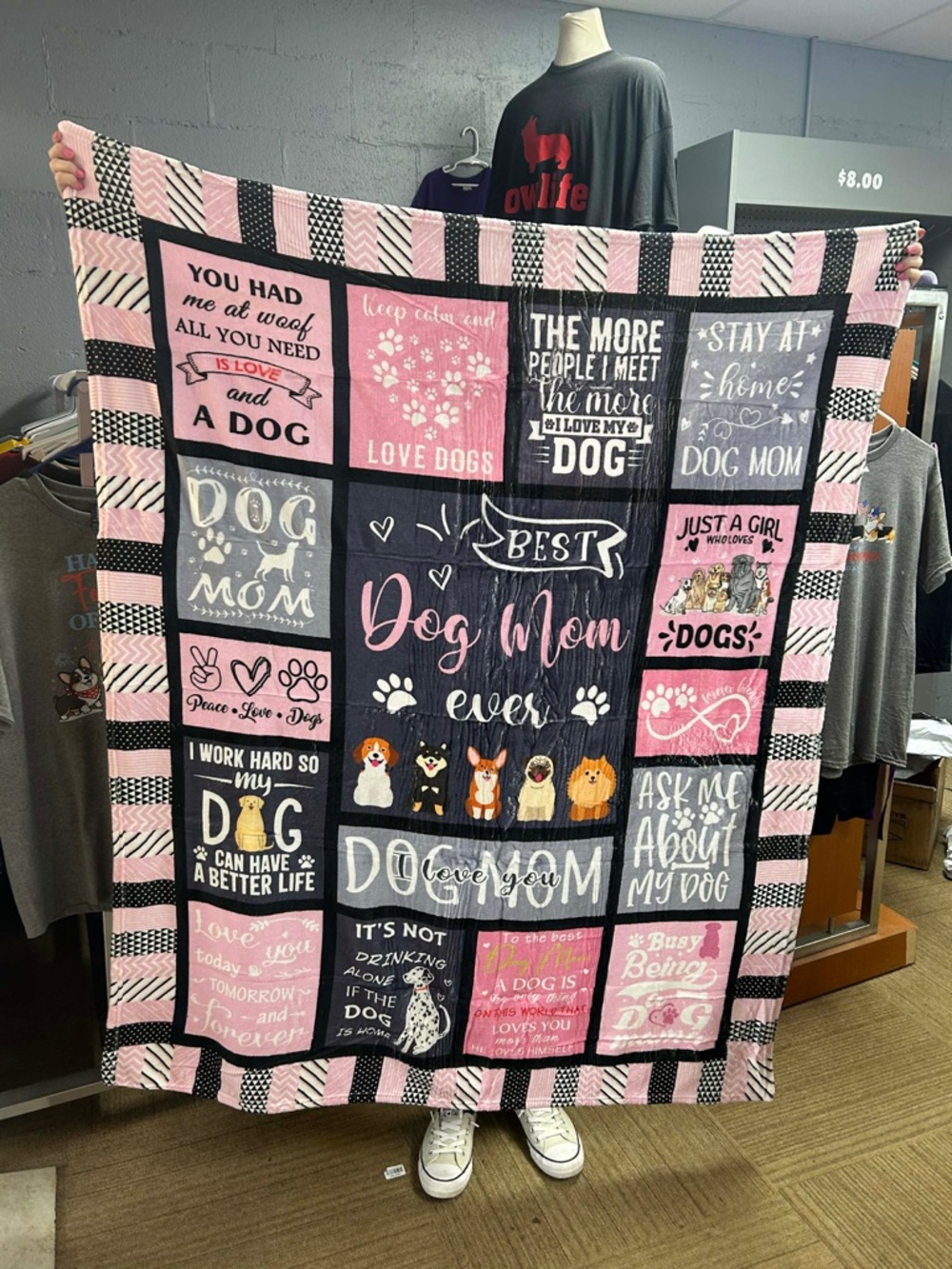 Throw Blanket  50“ x 60“ dog mom